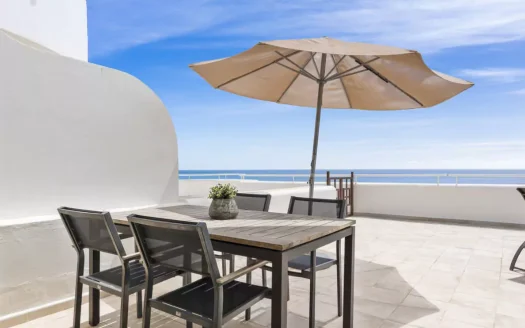 Apartament în prima linie – Estepona